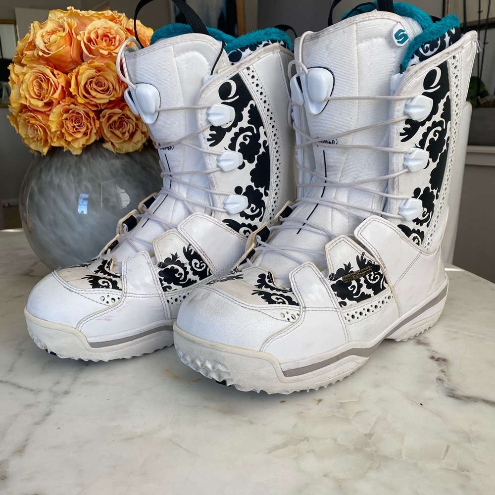 SALOMON Kiana comfort fit snowboard boots - Picture 2 of 8
